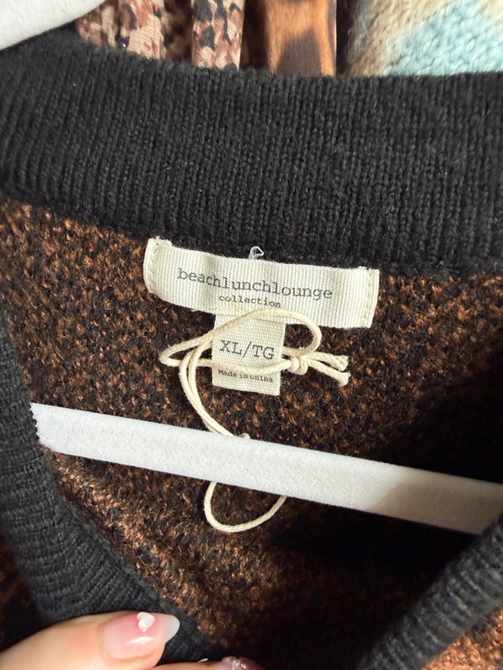 beachlunchlounge Black and Brown Knit Sweater - Picture 2 of 3